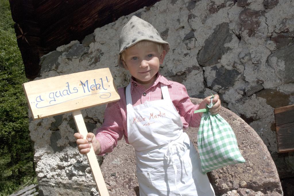 Bauernhof Im Wiesengrund Maria Luggau Luaran gambar