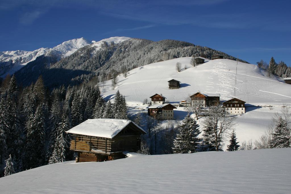 Bauernhof Im Wiesengrund Maria Luggau Luaran gambar