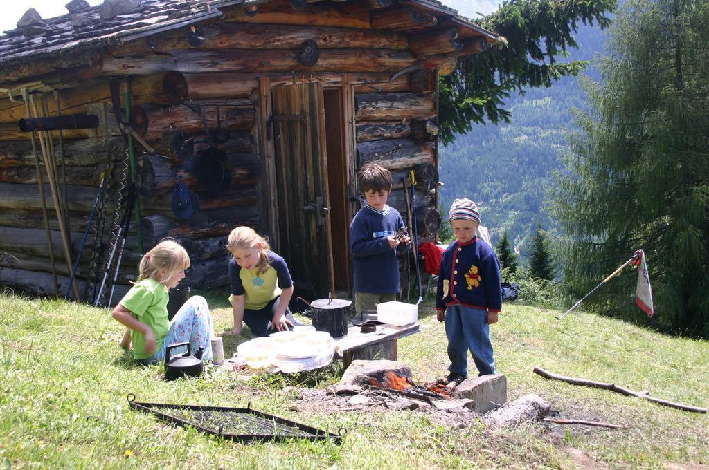 Bauernhof Im Wiesengrund Maria Luggau Luaran gambar
