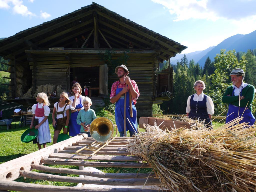 Bauernhof Im Wiesengrund Maria Luggau Luaran gambar